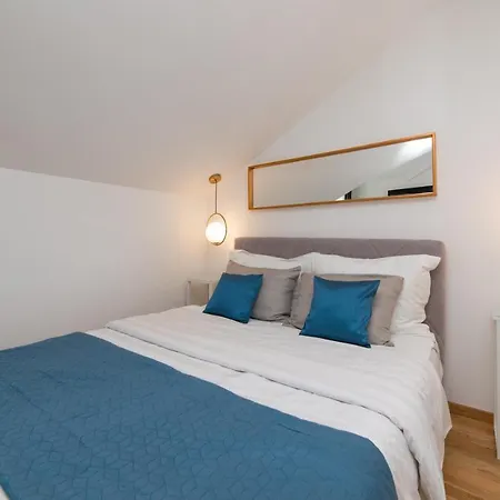 Kruna With Breathtaking View