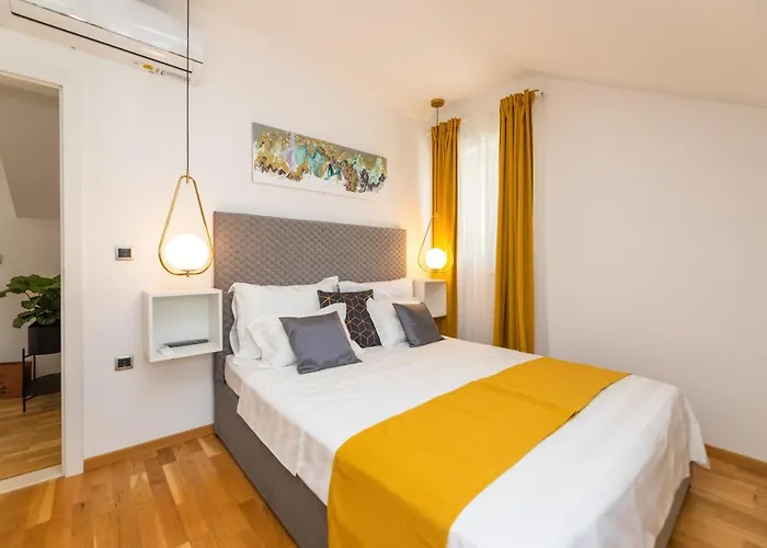 Kruna With Breathtaking View Villa