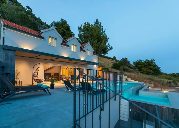 Kruna With Breathtaking View *