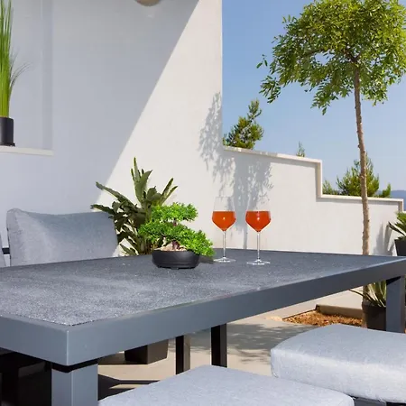 Kruna With Breathtaking View