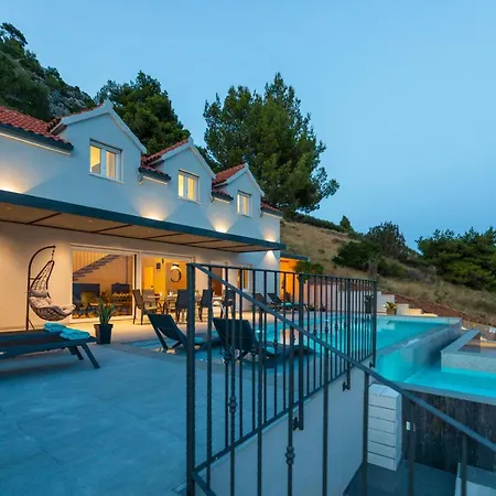 Kruna With Breathtaking View *